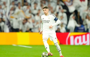 cau_chuyen_ve_moi_duyen_bi_bo_lo_cua_federico_valverde_va_arsenal-1.jpg